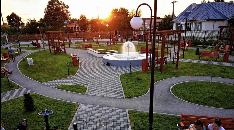 Militari (aproape de Cora Lujerului - Politehnica)